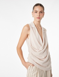 Drapeli Degaje Yaka Kolsuz Krep Bluz