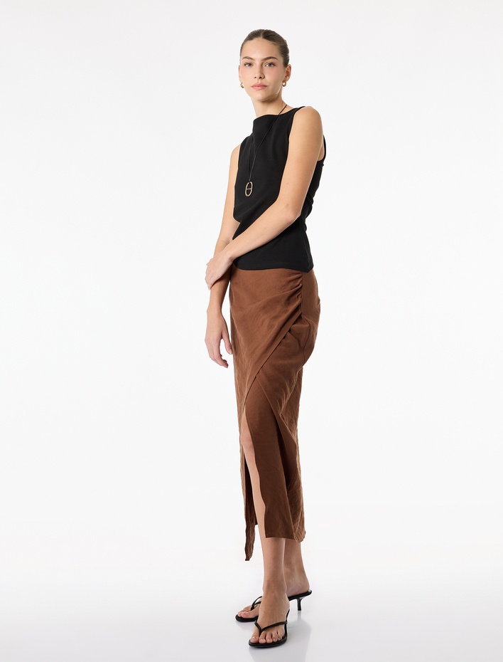  Drapeli Yırtmaç Detaylı Kruvaze Midi Etek