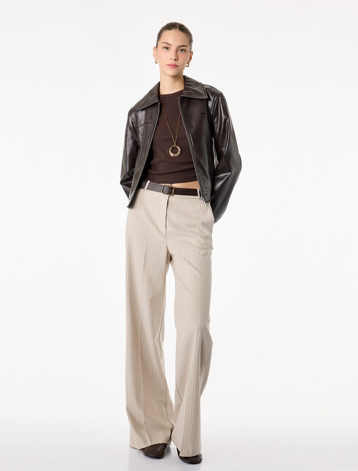  Cepli Kemer Detaylı Uzun Düz Paça Kumaş Pantolon