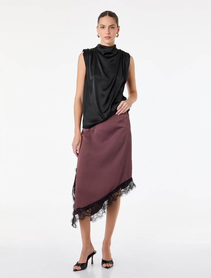  Asimetrik Kesim Normal Bel Dantel Detaylı Saten Etek