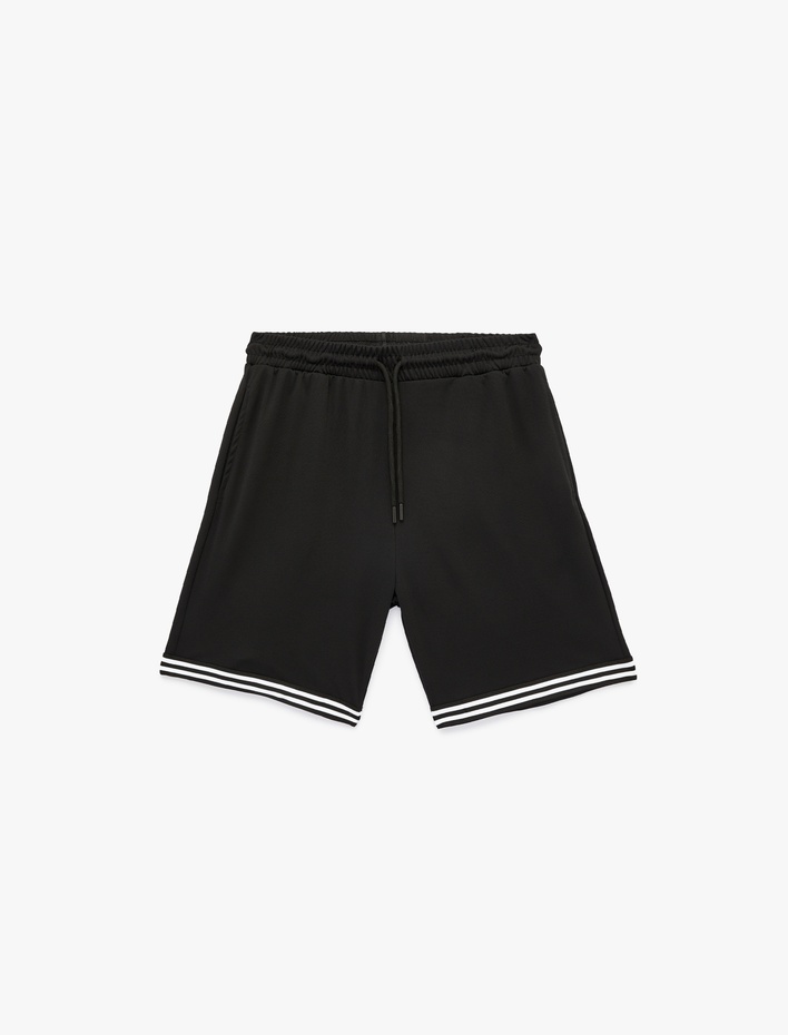  Çizgi Detaylı Cepli Rahat Kalıp Beli Bağcıklı Spor Şort