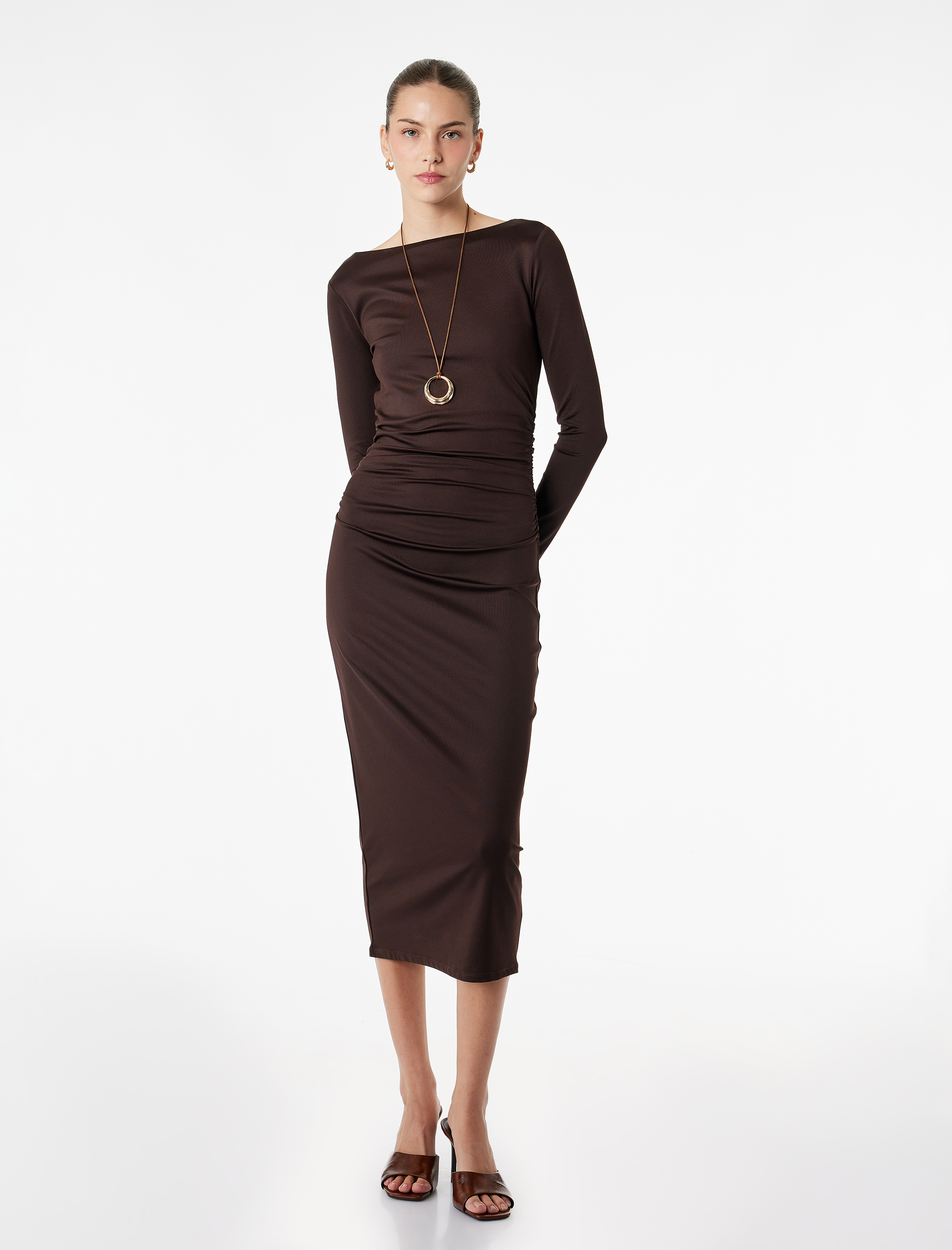   Slim Fit Uzun Kollu Yuvarlak Kayık Yaka Drape Detaylı Kalem Elbise