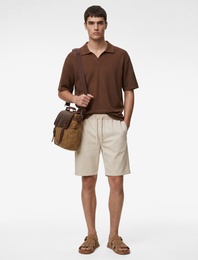 Regular Fit Kısa Kollu Dokulu Polo Yaka Tişört