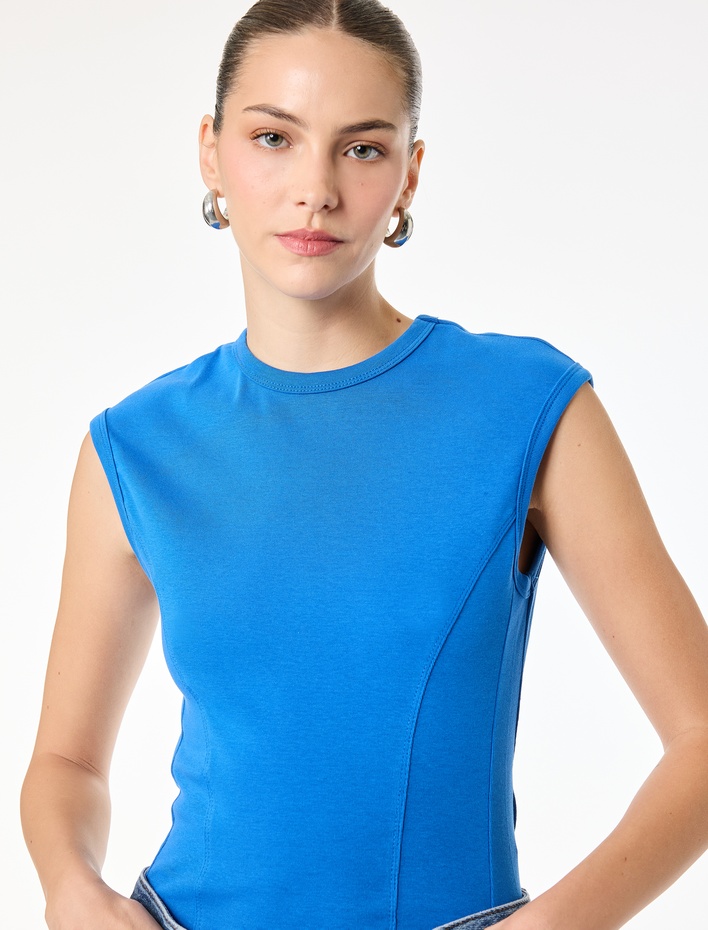  Pamuklu Bisiklet Yaka Slim Fit Kolsuz Tişört