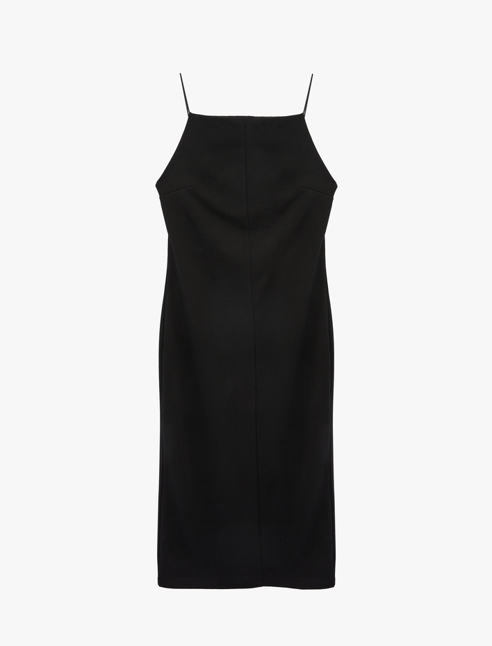  Slim Fit Yırtmaç Detaylı İnce Askılı Halter Yaka Midi Kalem Elbise