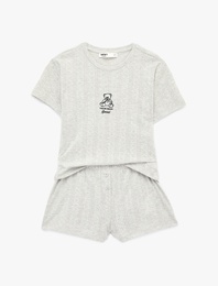 Kısa Kollu Bisiklet Yaka Ayıcık Detaylı Şortlu Pijama Takımı