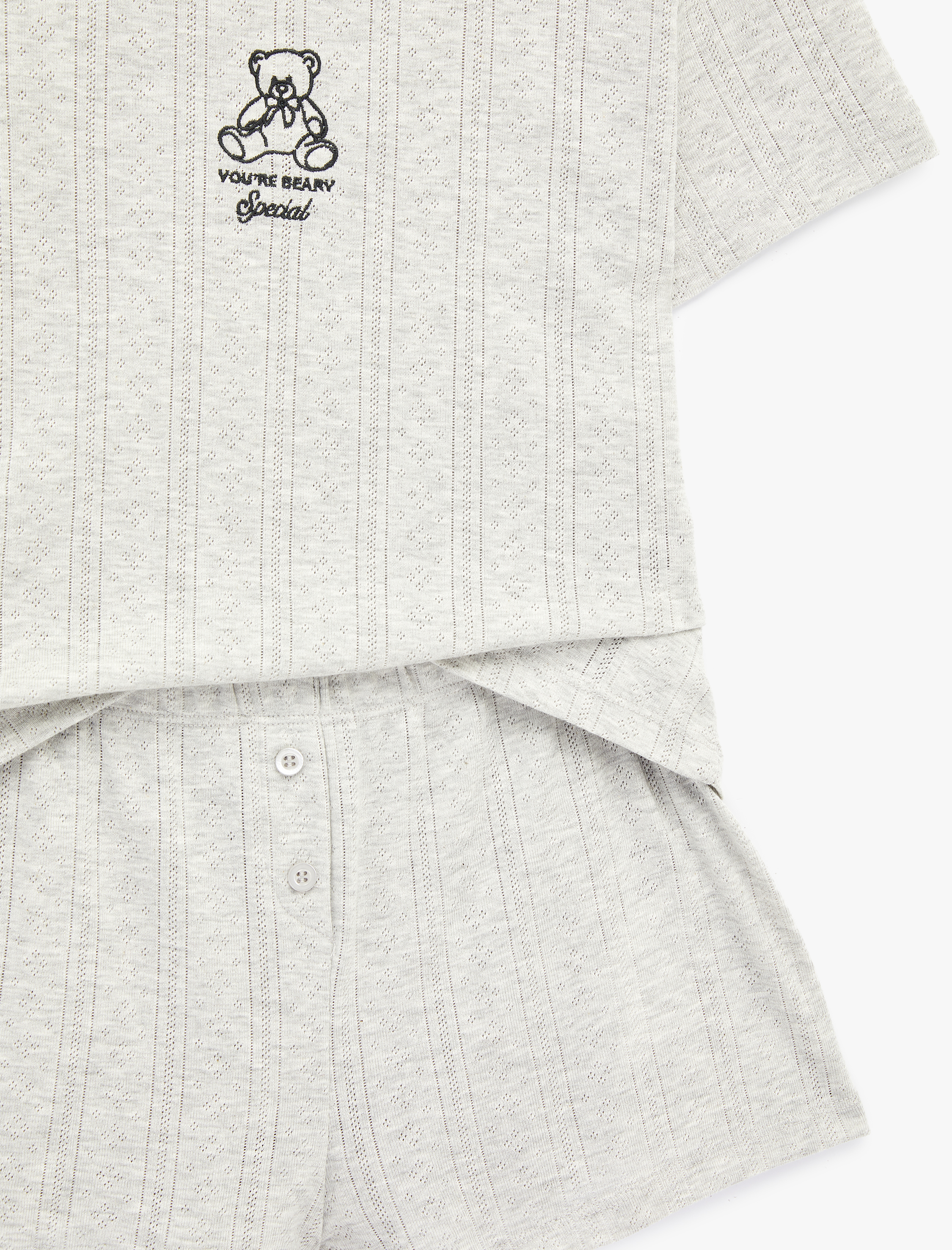   Kısa Kollu Bisiklet Yaka Ayıcık Detaylı Şortlu Pijama Takımı