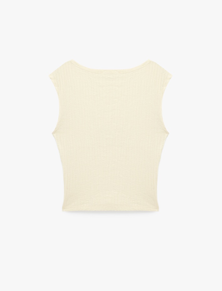  Pamuklu Kolsuz Slim Fit Kayık Yaka Tişört