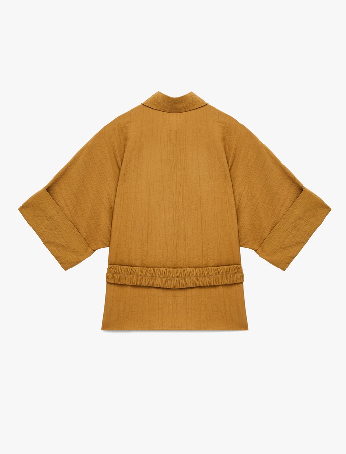  Viskon Karışımlı Dokulu Kısa Kollu Kemerli Oversize Gömlek