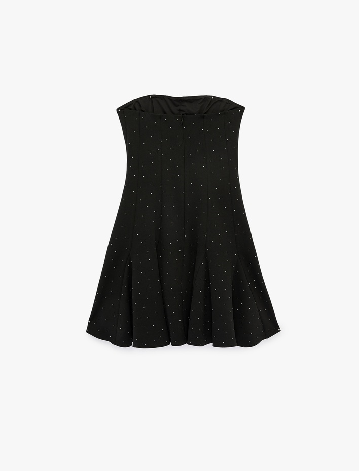  Straplez Yaka Kolsuz Saten Taşlı Mini Abiye Elbise