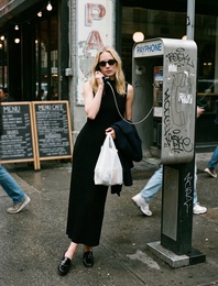 Dik Yaka Viskon Kolsuz Triko Elbise