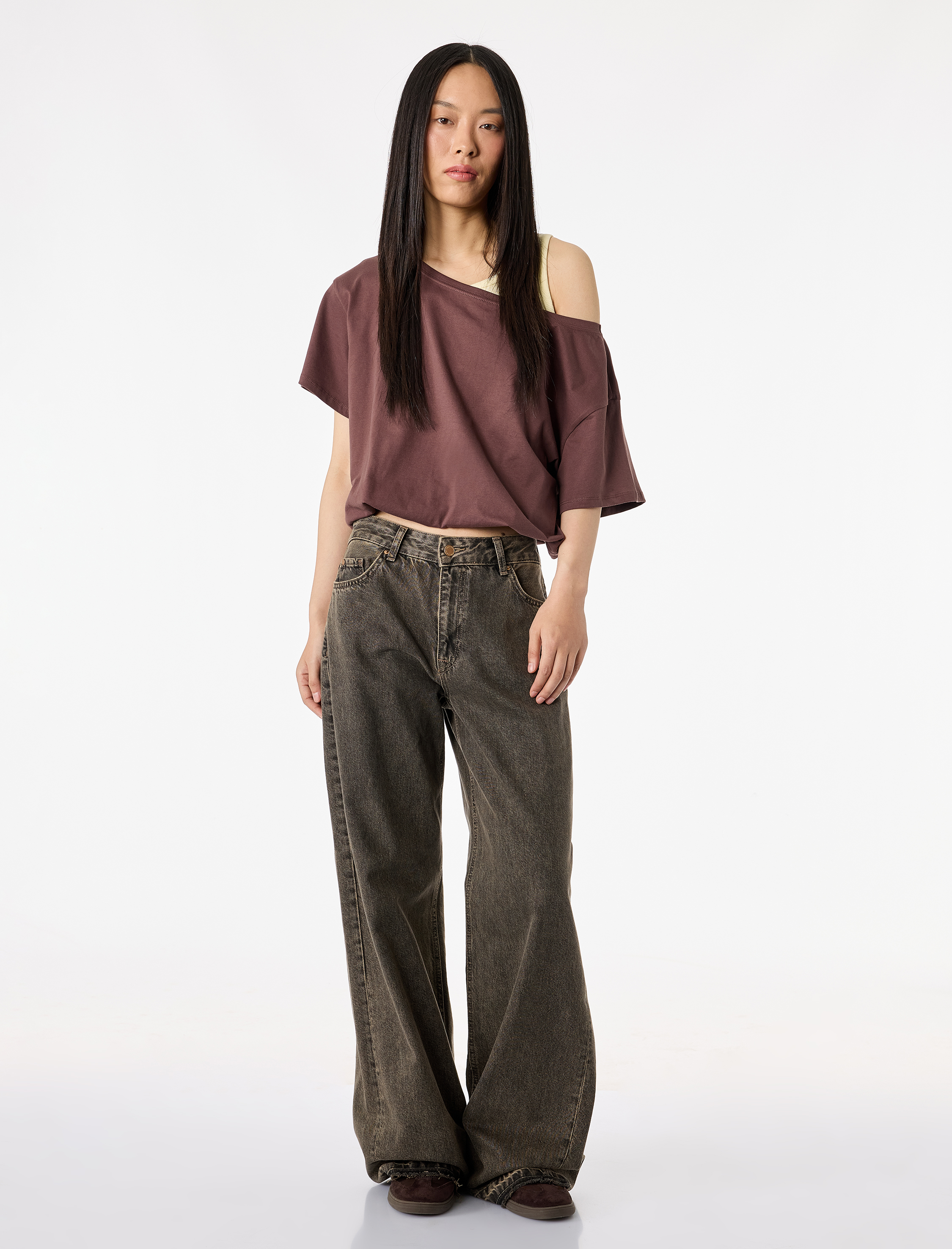   Rahat Kalıp Atlet Detaylı Bisiklet Yaka Pamuklu Crop Tişört