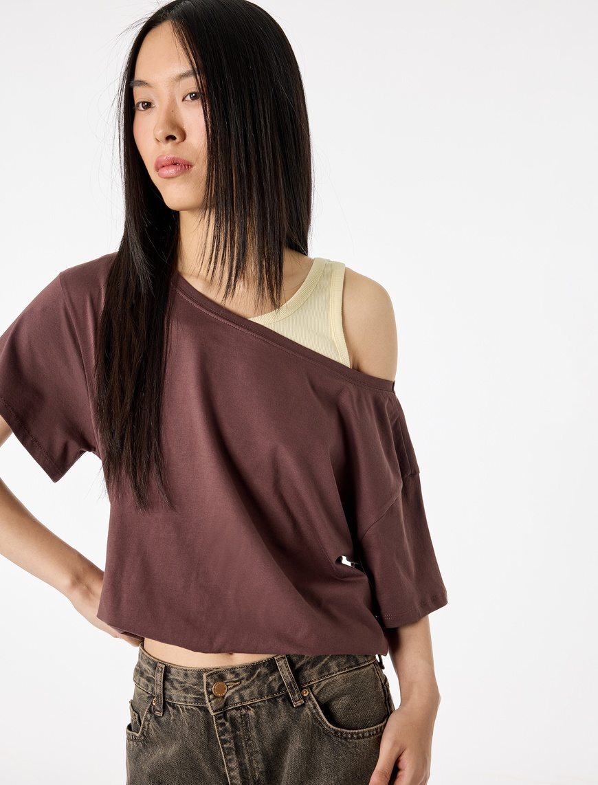 Koton Kadın Rahat Kalıp Atlet Detaylı Bisiklet Yaka Pamuklu Crop T-Shirt