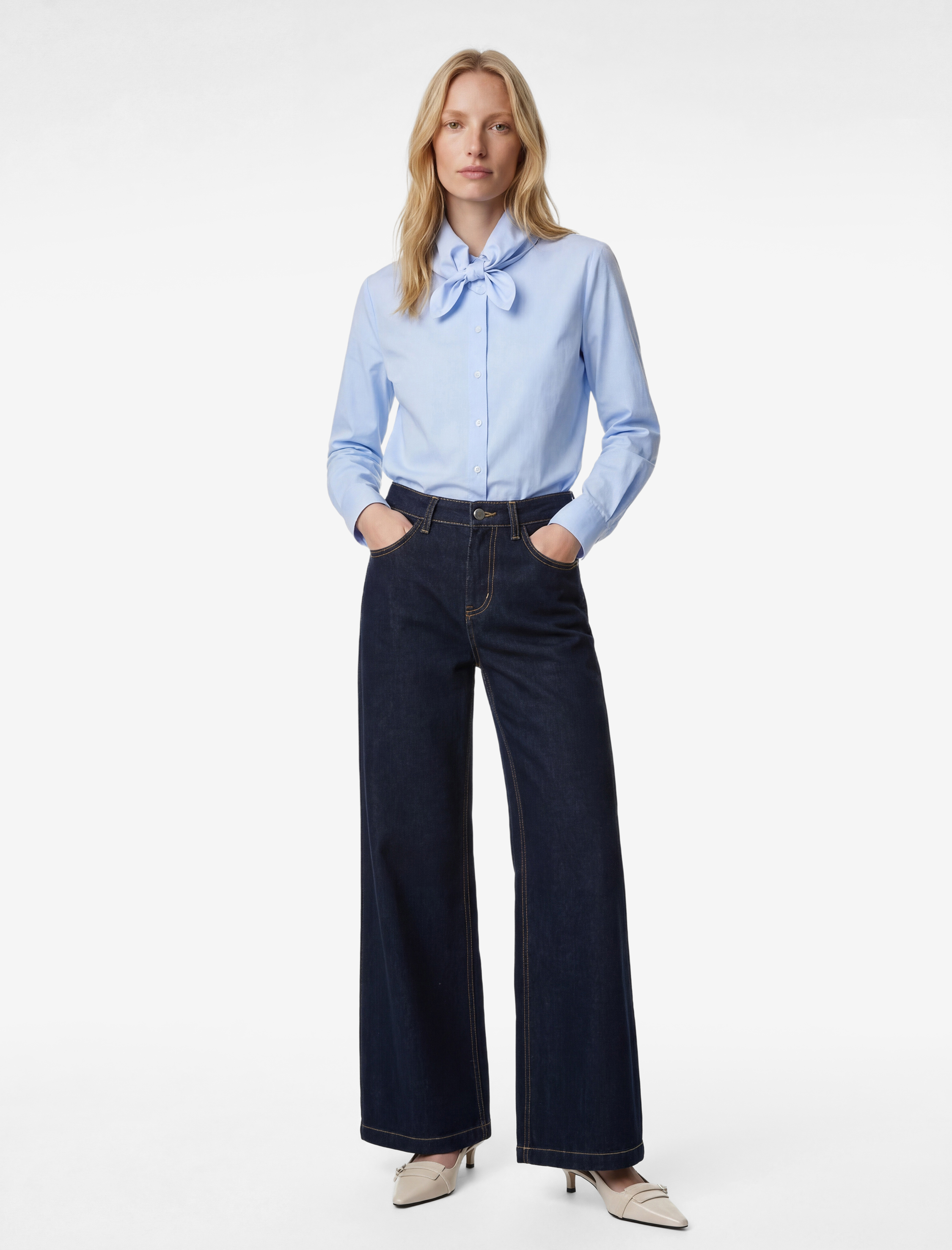   Fiyonk Detaylı Düğmeli Uzun Kollu Fular Yaka Poplin Oversize Gömlek