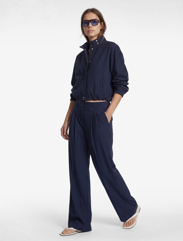  Cepli Pile Detaylı Geniş Paça Çizgili Pantolon