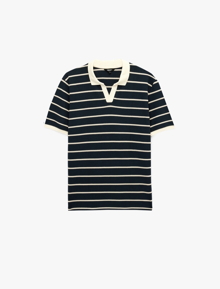 Pamuklu Regular Fit Kısa Kollu Çizgili Polo Yaka Tişört