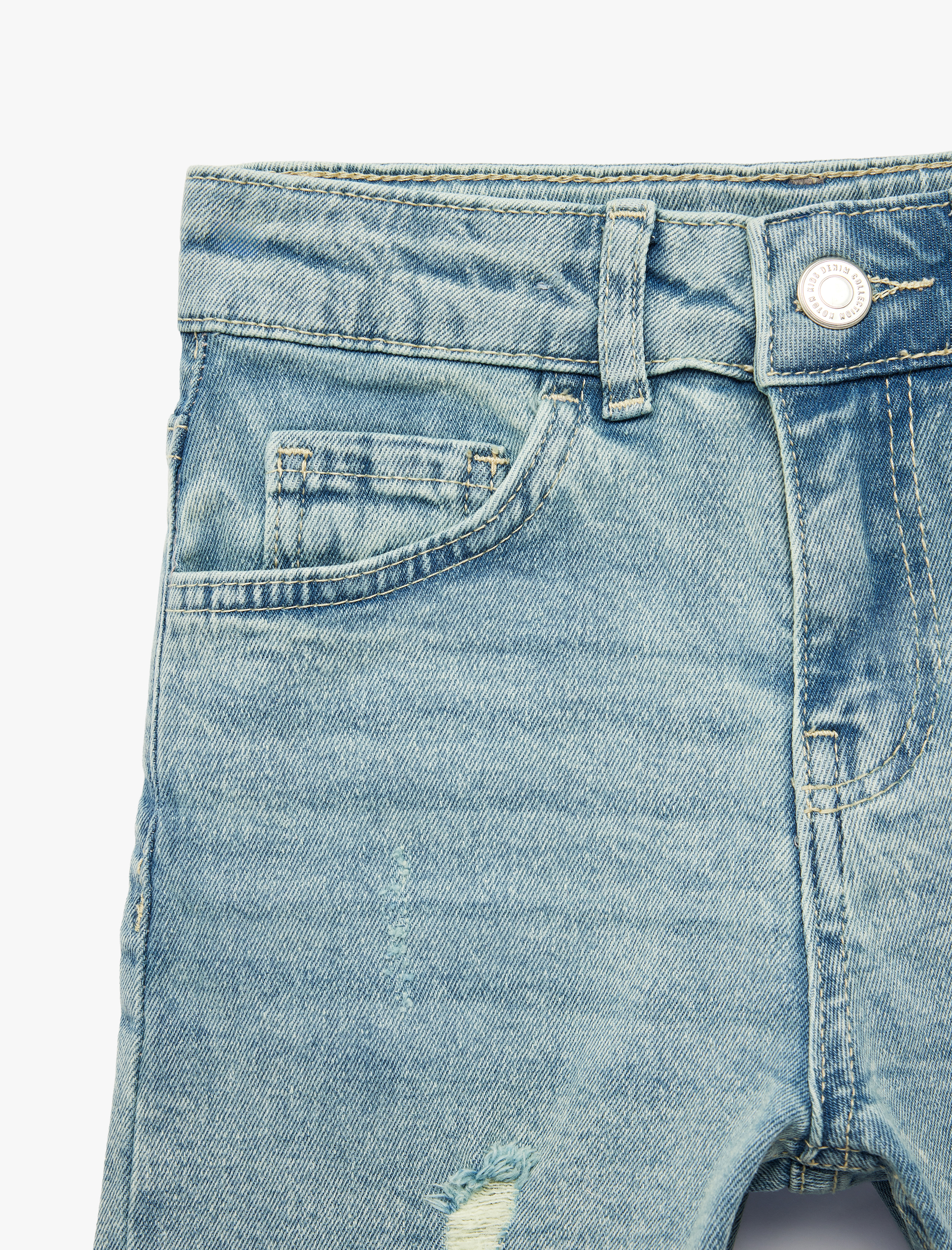  Erkek Çocuk Yıpratılmış Detaylı Düğmeli Pamuklu Denim Şort