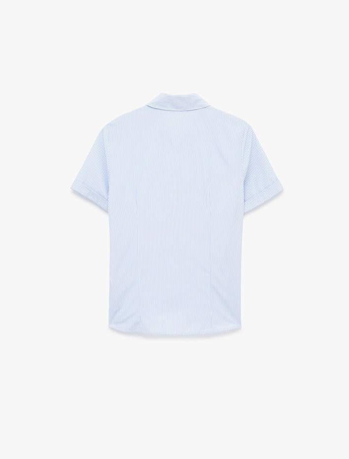  Slim Fit Klasik Yaka Kısa Kollu Çizgili Poplin Gömlek