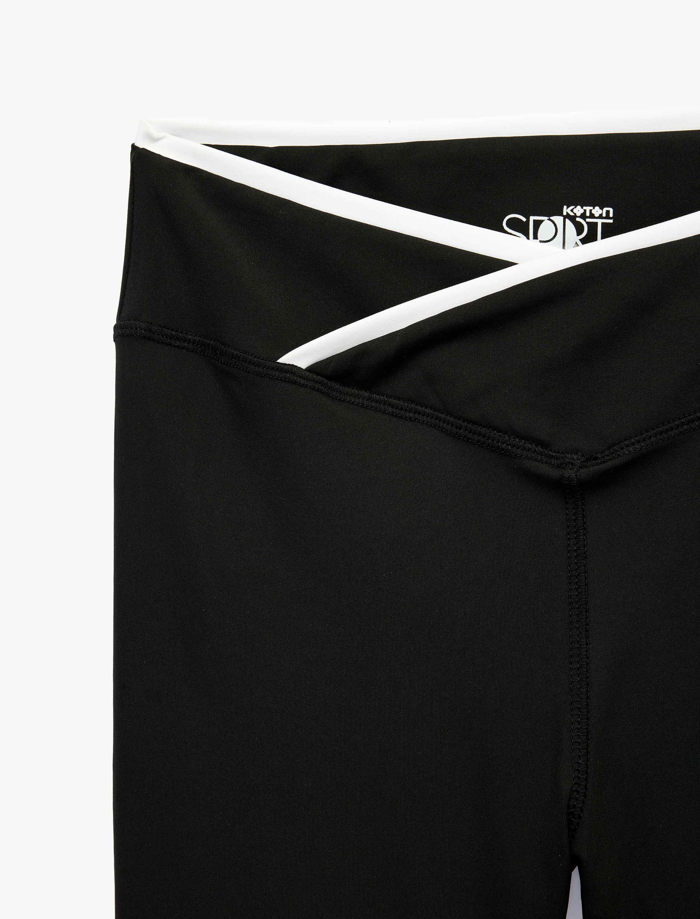   Kemer Detaylı Slim Fit Yüksek Bel Spor Tayt