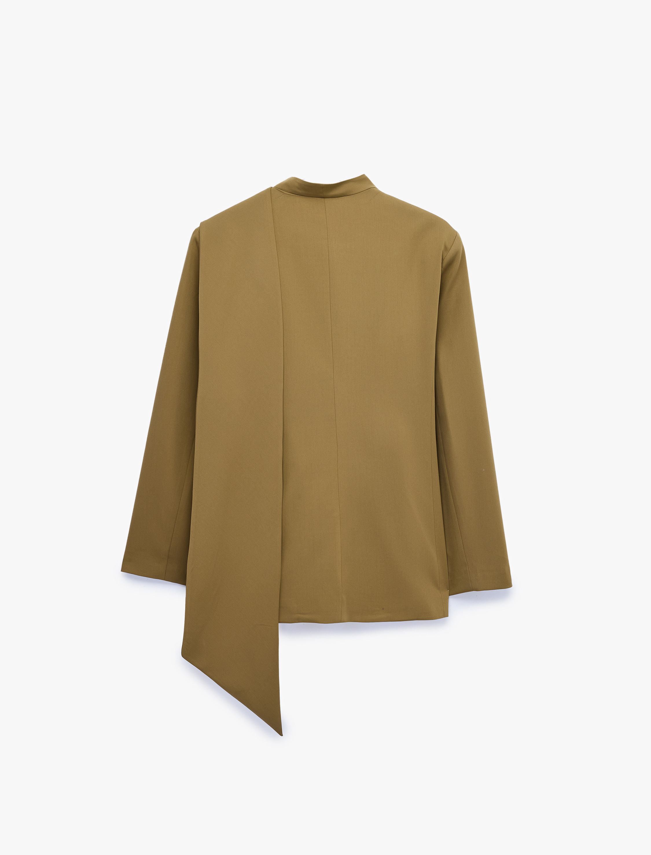   Uzun Kollu Cepli Düğmeli Şal Yaka Blazer Ceket