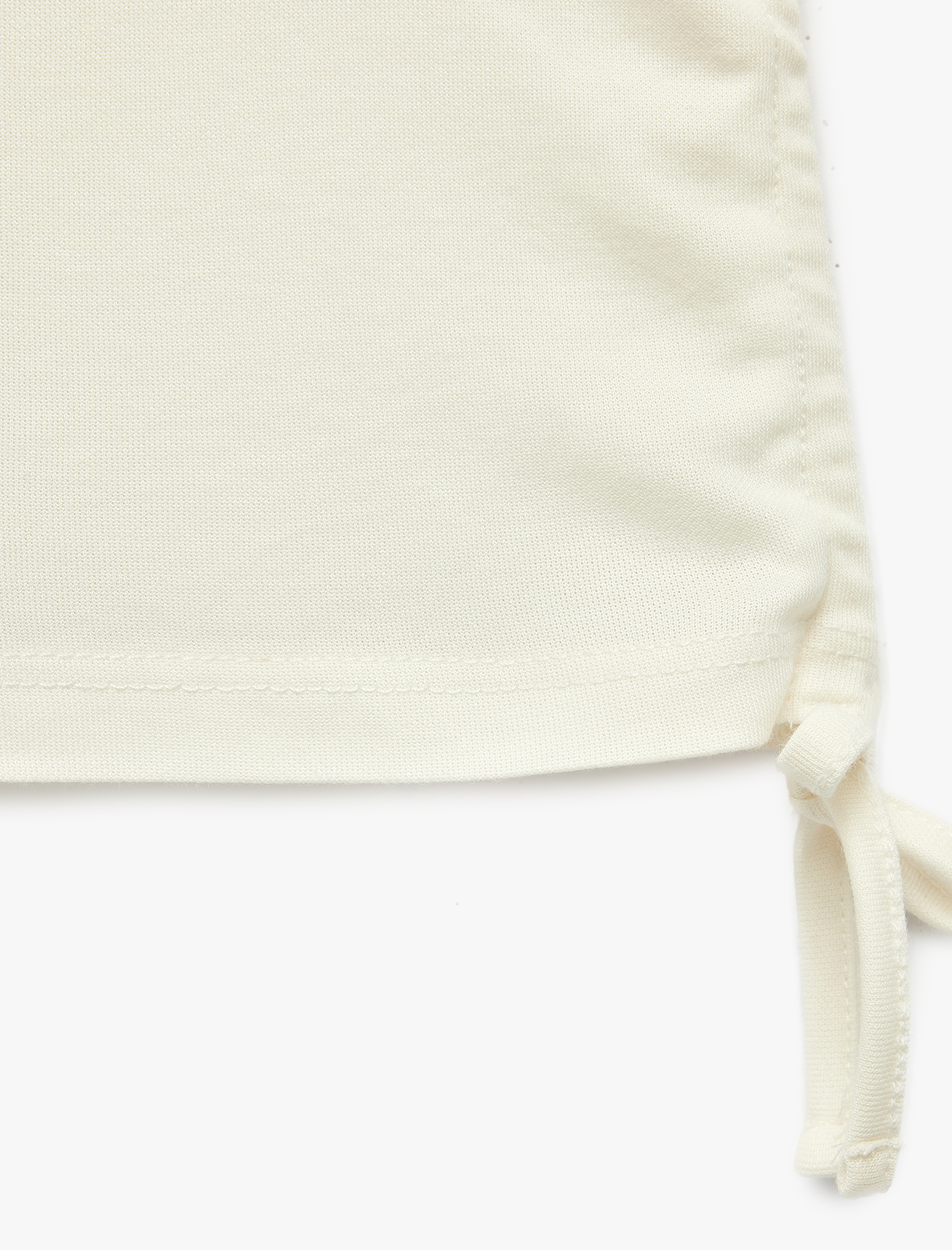  Kız Çocuk Modal Karışımlı Büzgü Detaylı Kısa Kollu Bisiklet Yaka Crop Tişört