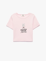 Pamuklu Kısa Kollu Bisiklet Yaka Ribanalı Tavşan Baskılı Tişört