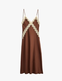 Dantel Detaylı İnce Askılı Uzun Saten Slip Elbise