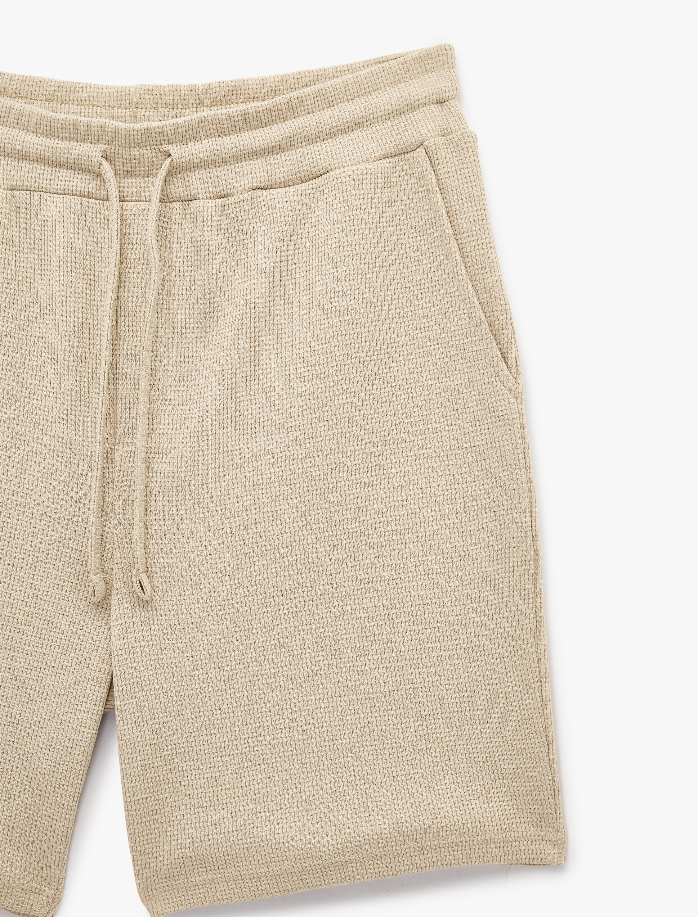   Regular Fit Cepli Bermuda Beli Bağcıklı Şort