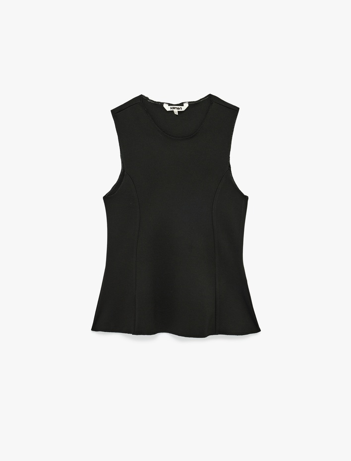  Slim Fit Bisiklet Yaka Kolsuz Bluz