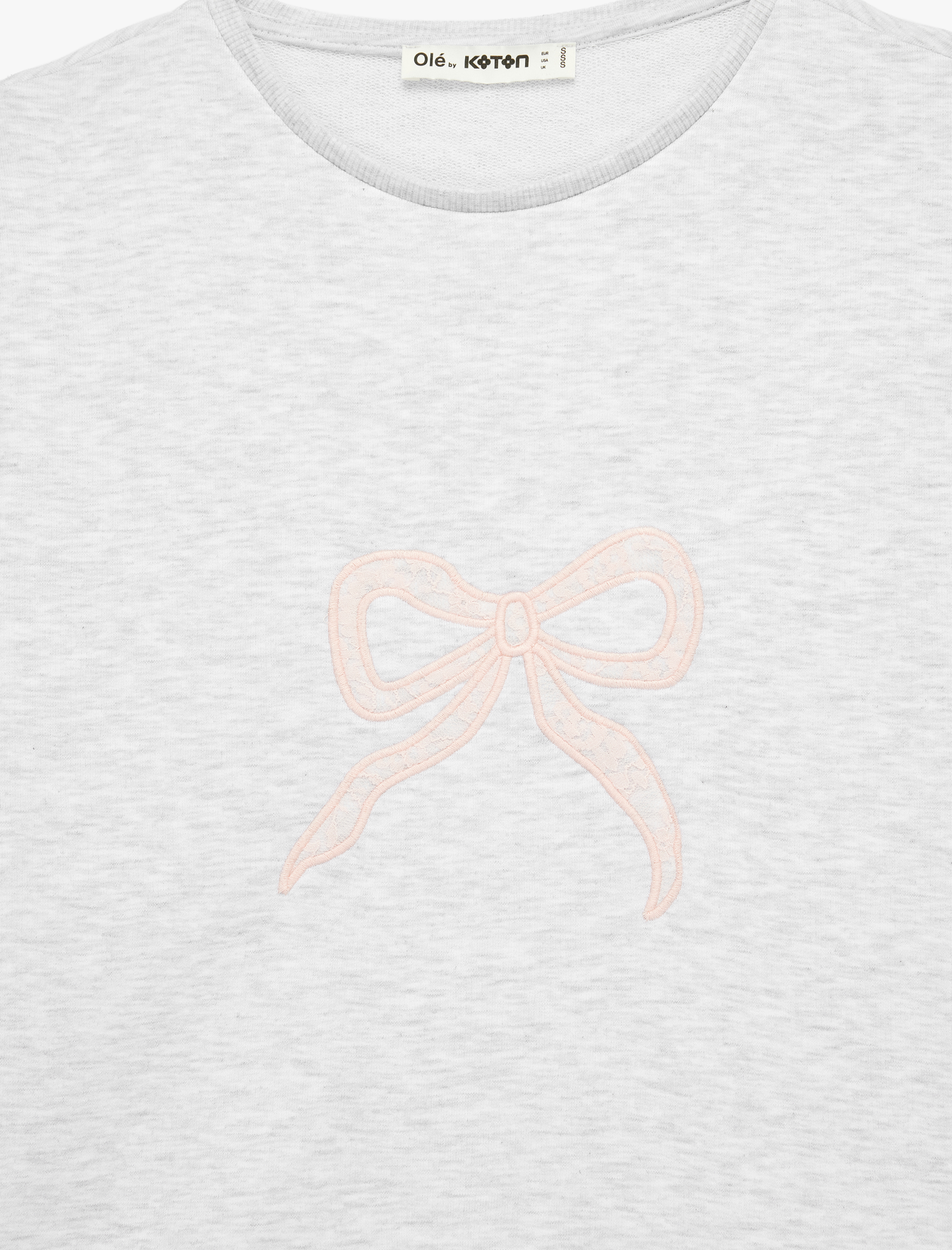   Slim Fit Kısa Kollu Bisiklet Yaka Fiyonk Nakışlı Tişört