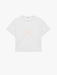 Slim Fit Kısa Kollu Bisiklet Yaka Fiyonk Nakışlı Tişört