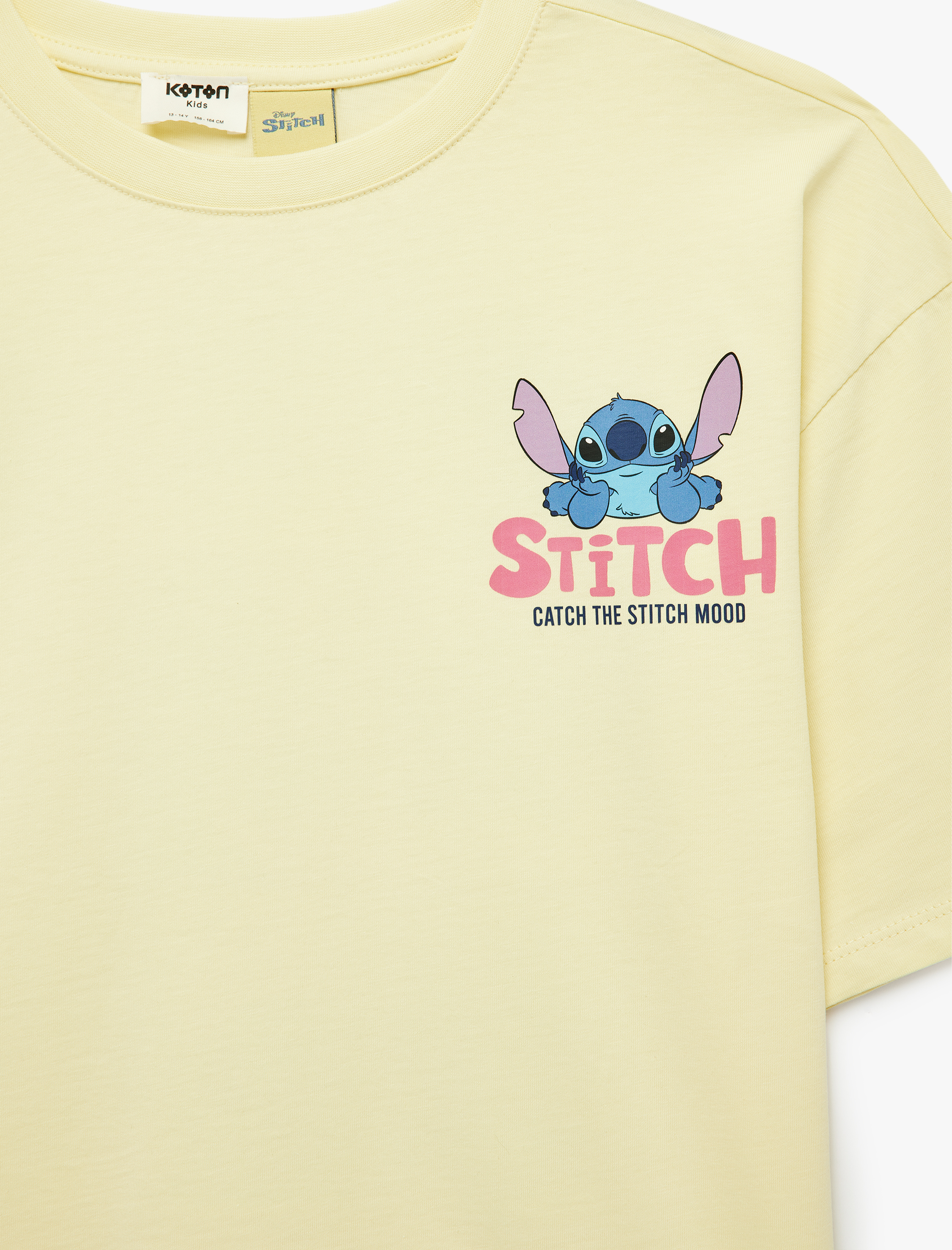  Kız Çocuk Stitch Baskılı Kısa Kollu Bisiklet Yaka Pamuklu Lisanslı Tişört