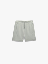 Dikiş Detaylı Cepli Beli Bağcıklı Şort