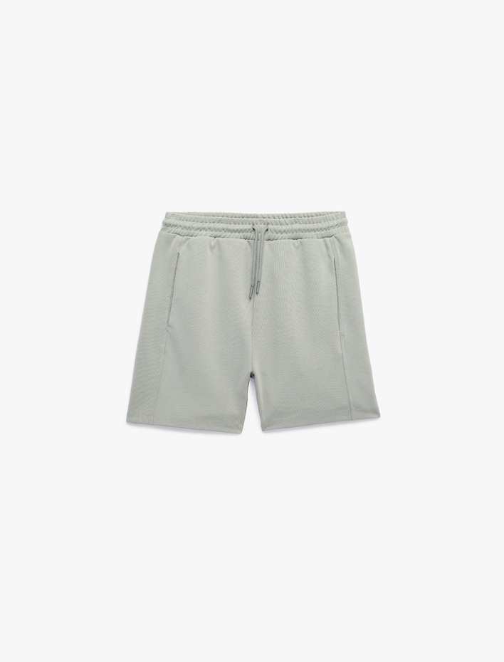  Dikiş Detaylı Cepli Beli Bağcıklı Şort