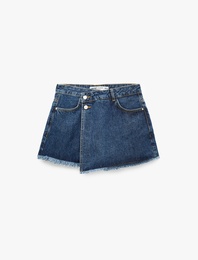 Asimetrik Kesim Düğmeli Rahat Kalıp Pamuklu Denim Mini Şort Etek