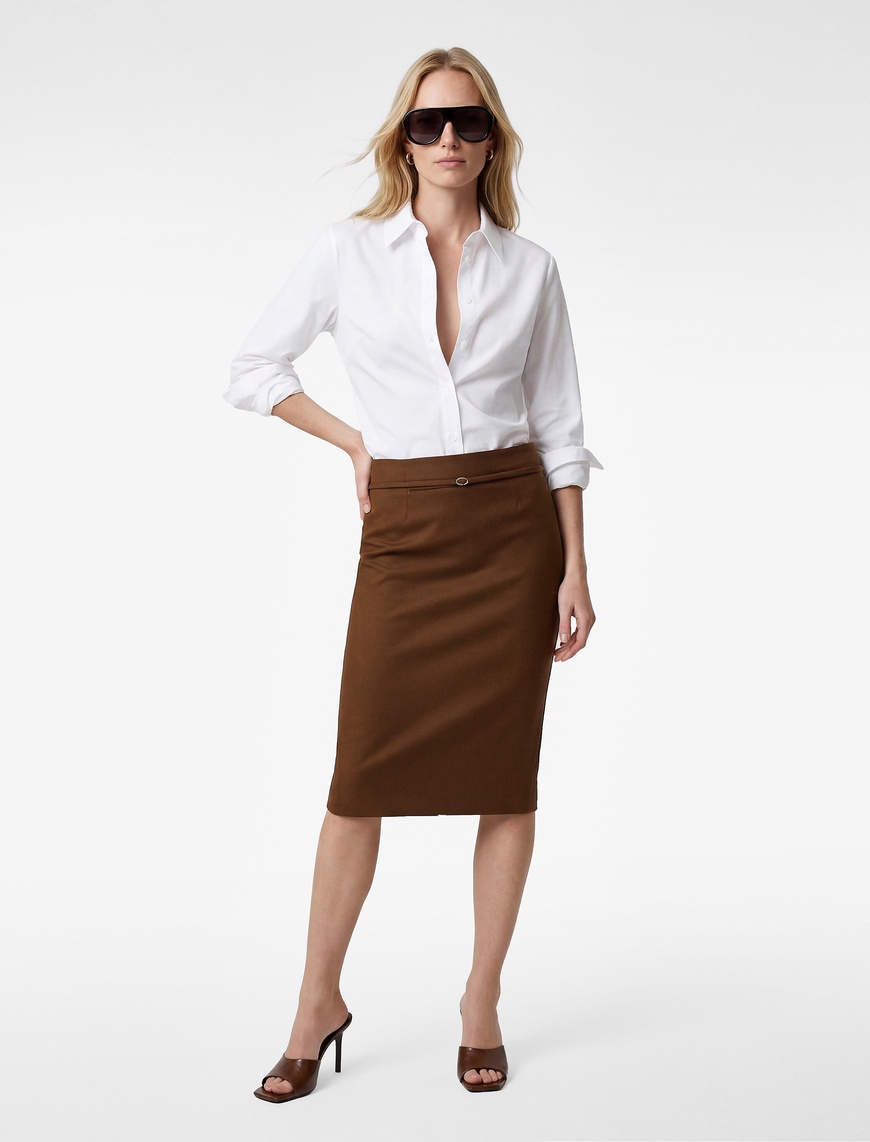 Koton Kadın Slim Fit Yırtmaçlı Kemer Detaylı Midi Kalem Etek