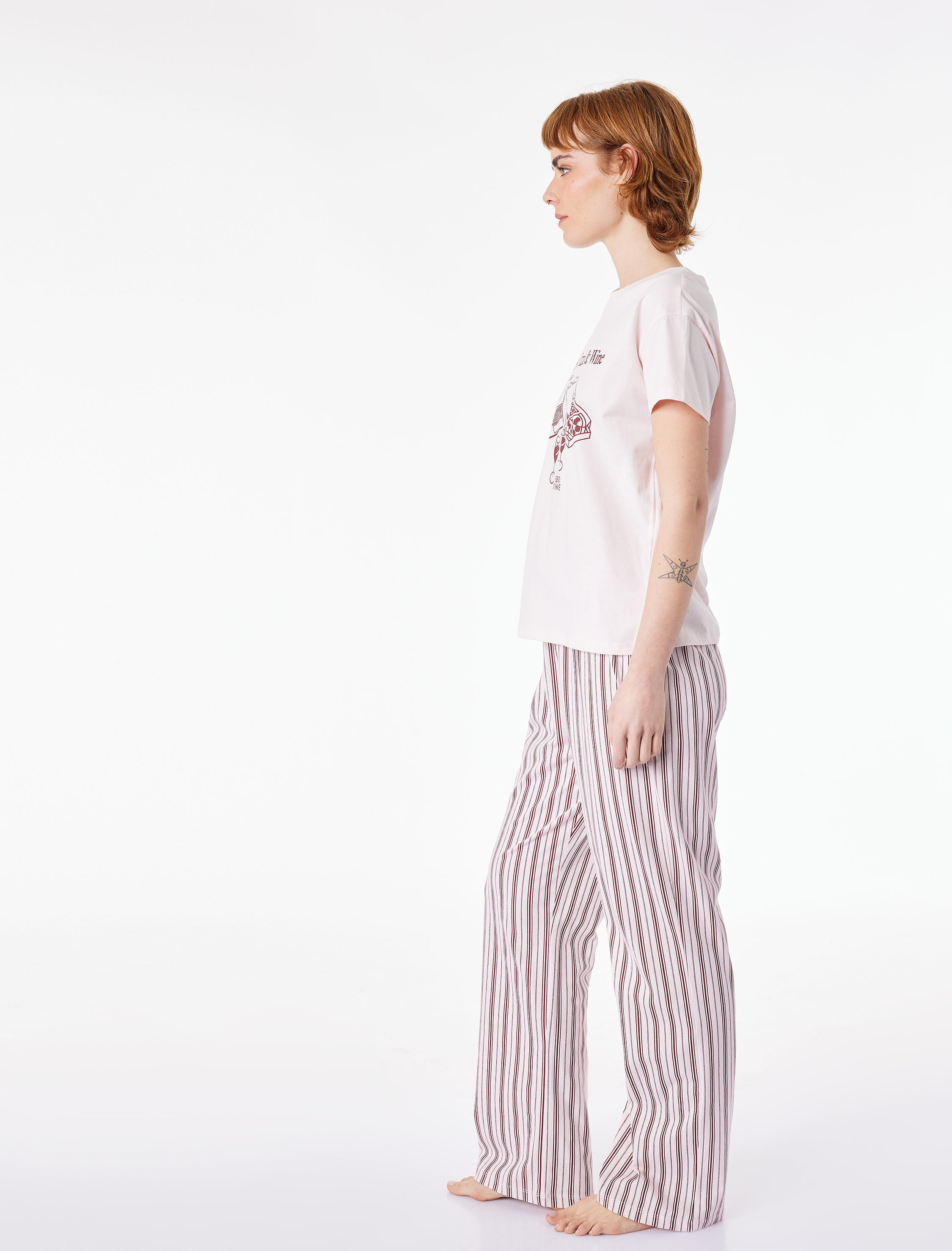   Rahat Kalıp Kısa Kollu Bisiklet Yaka Pijama Takımı