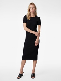 Kısa Kollu Yuvarlak Yaka Midi Boy İnce Triko Kalem Elbise