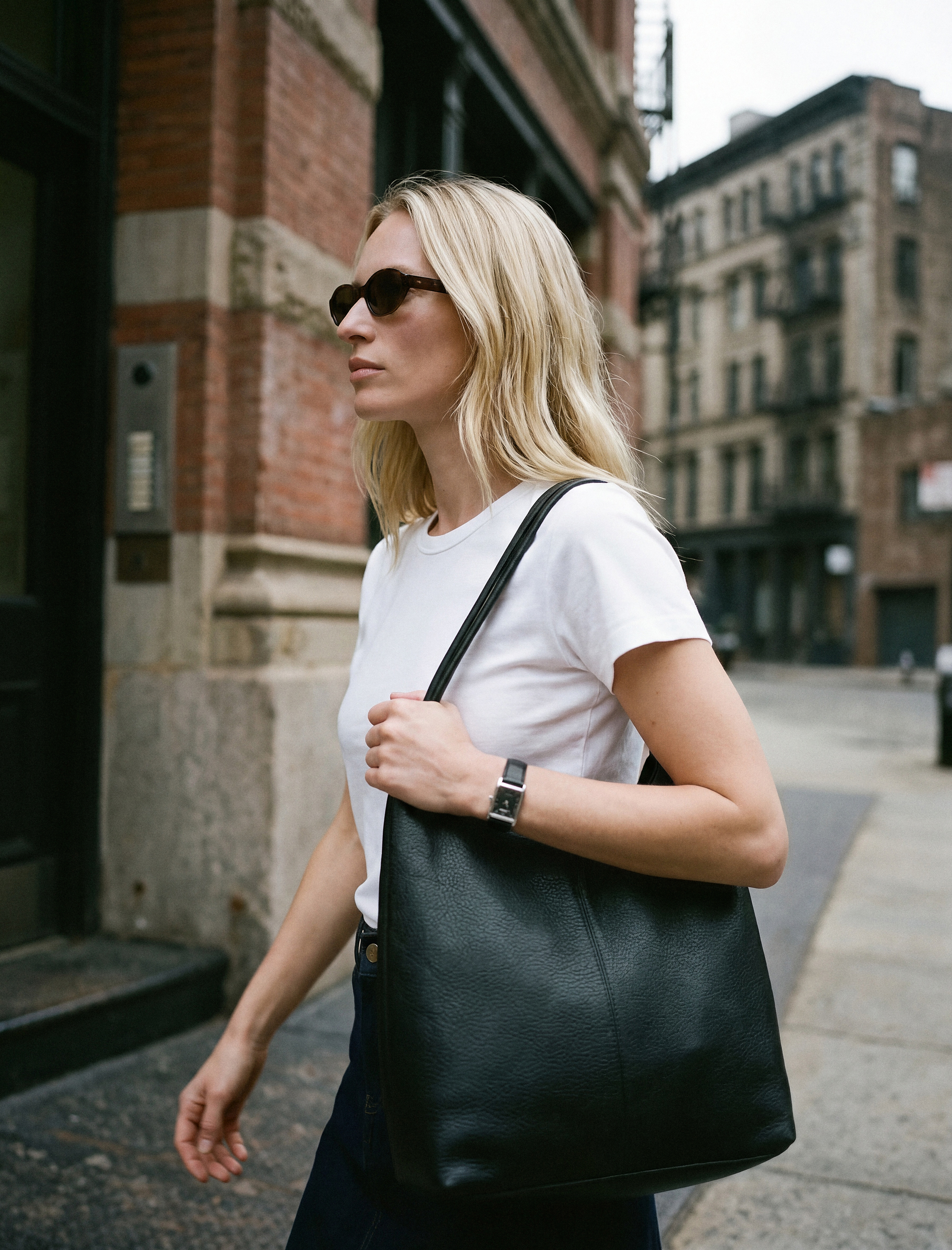 Regular Fit Pamuklu Kısa Kollu Bisiklet Yaka Basic Tişört