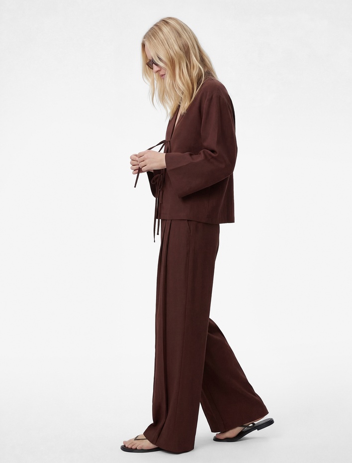  Modal Kumaş Pile Detaylı Geniş Paça Etek Pantolon