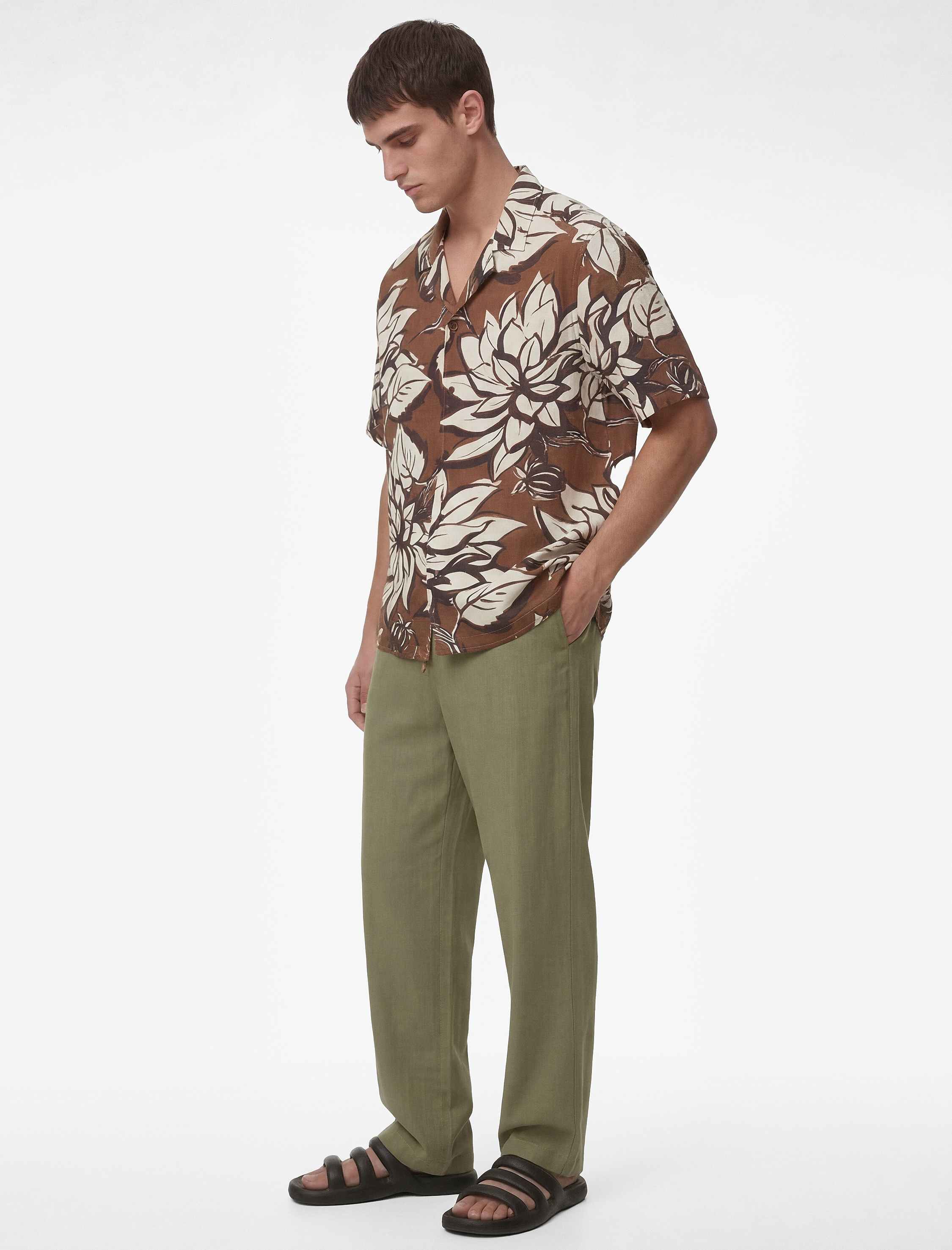 Viskon Cep Detaylı Duble Paça Beli Bağcıklı Pantolon - Görsel 2