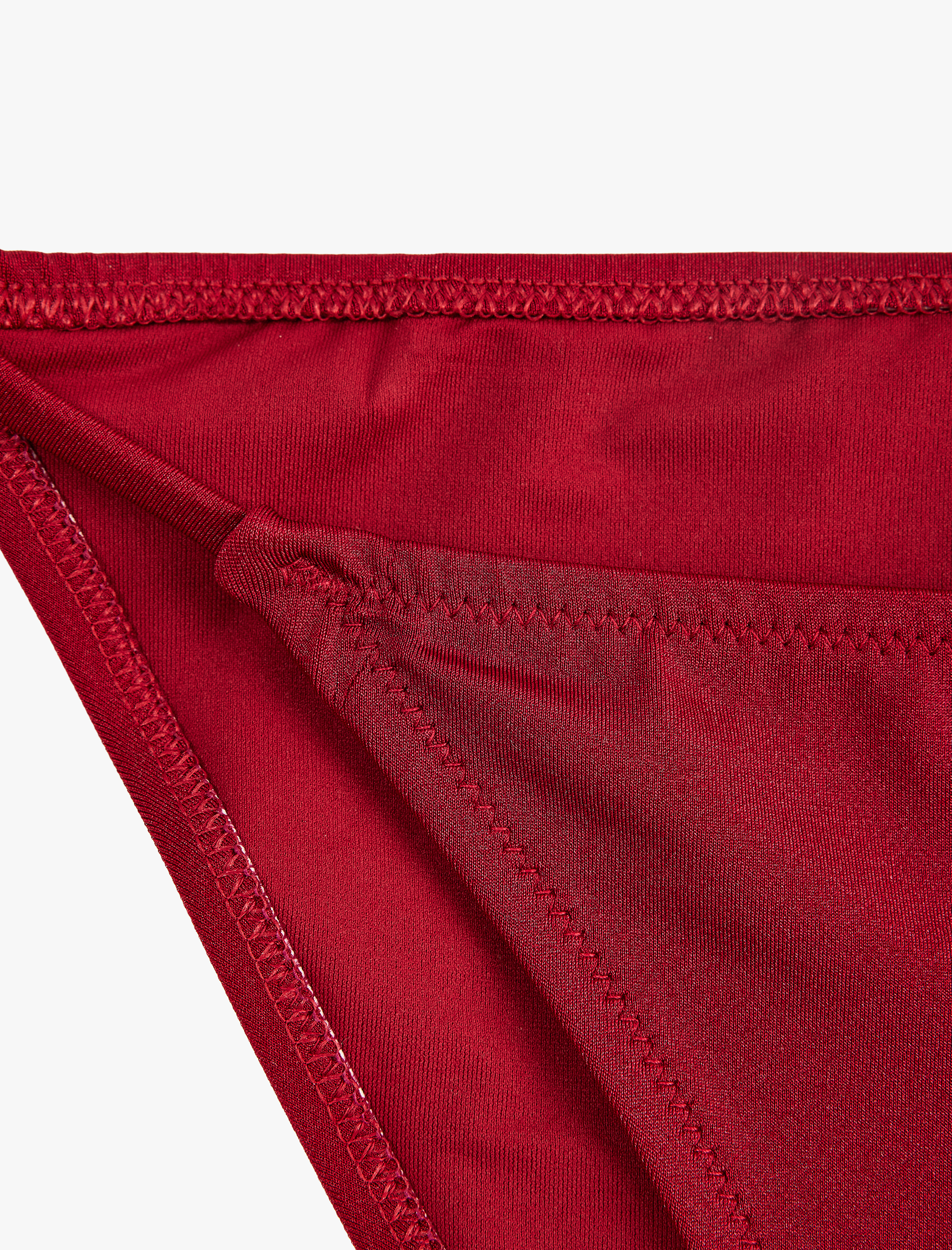   Yanları Bağlamalı İpli Bikini Altı