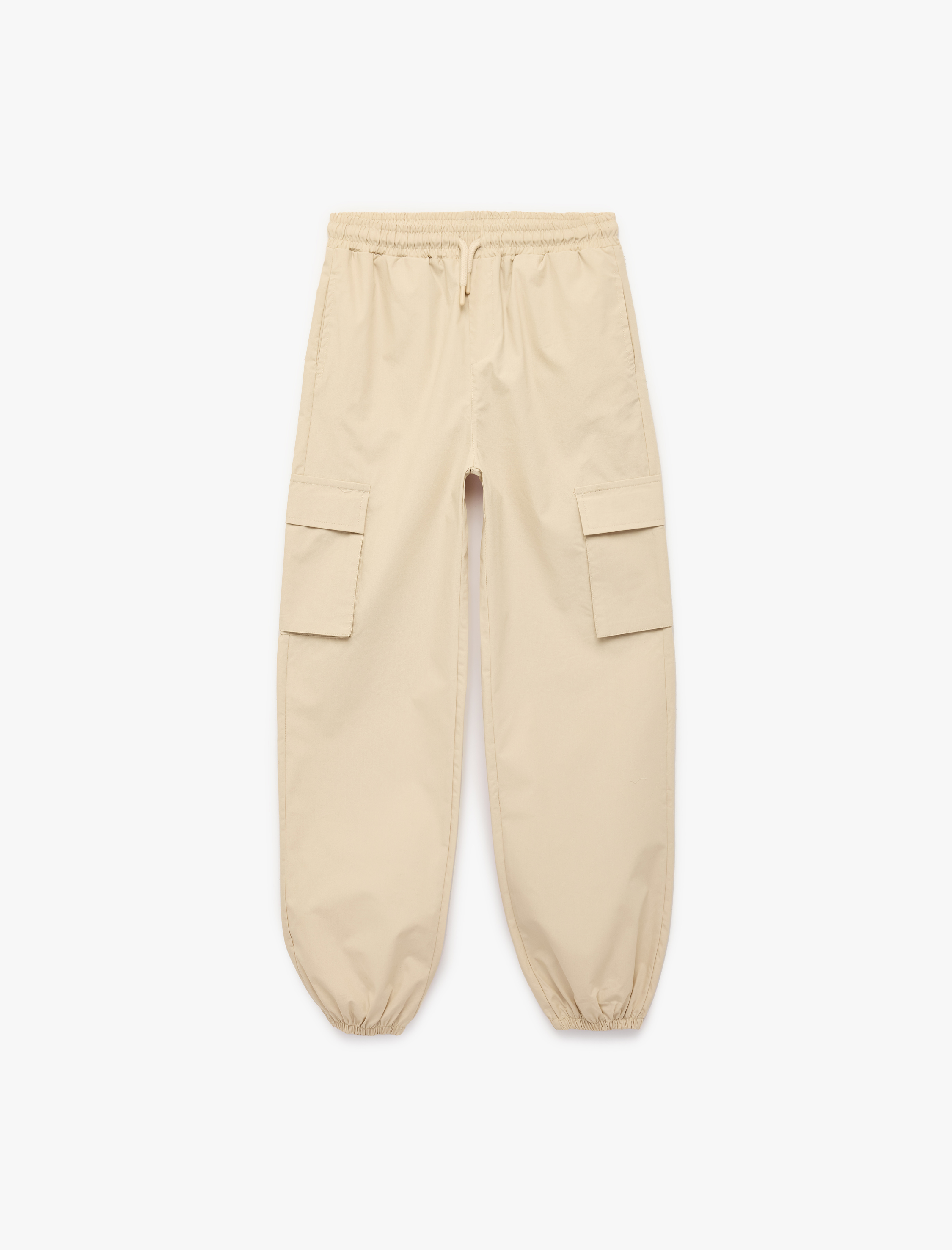  Erkek Çocuk Pamuklu Kapaklı Cep Detaylı Beli Bağcıklı Oversize Jogger Pantolon