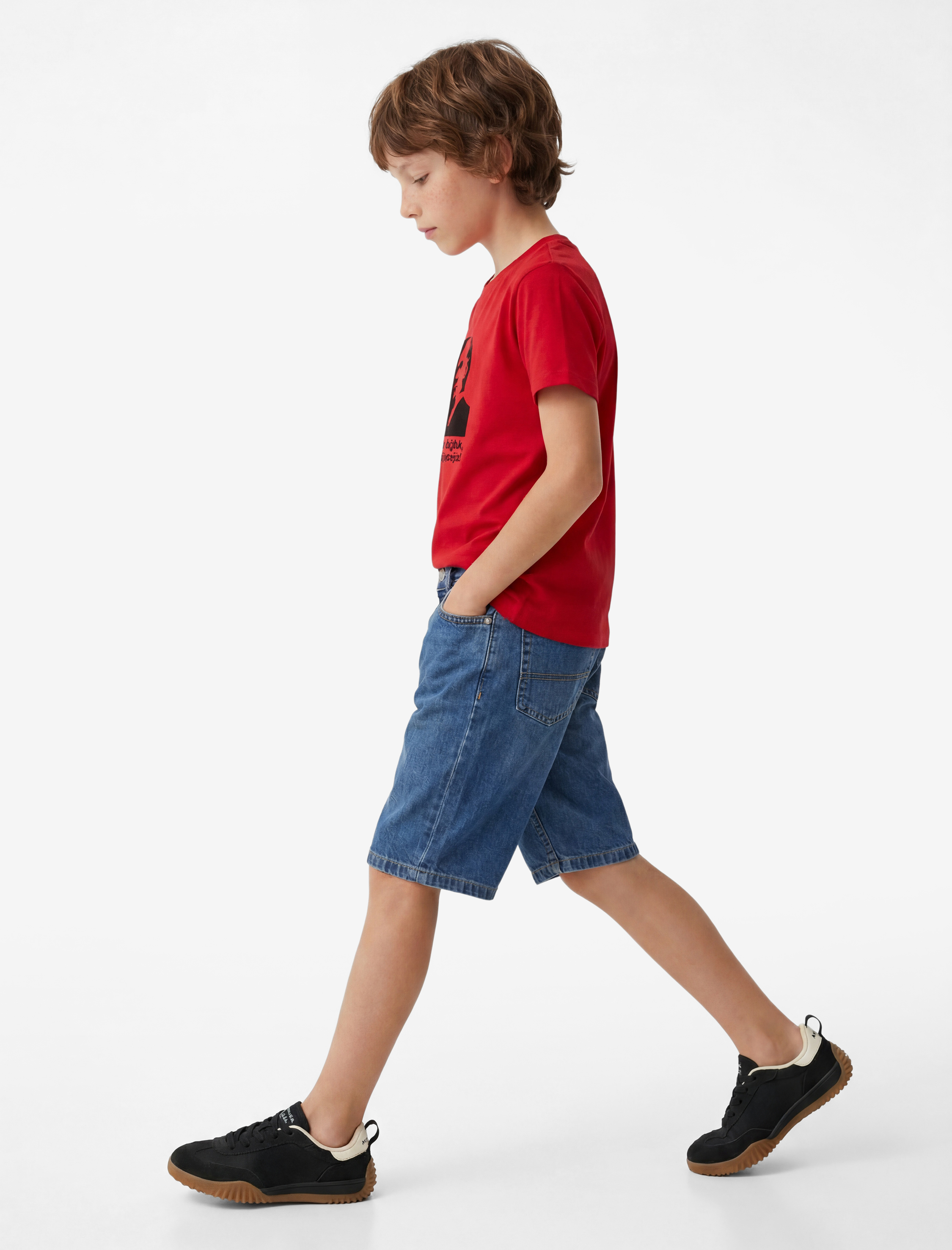  Erkek Çocuk Pamuklu Kısa Kollu Bisiklet Yaka Atatürk Baskılı Tişört