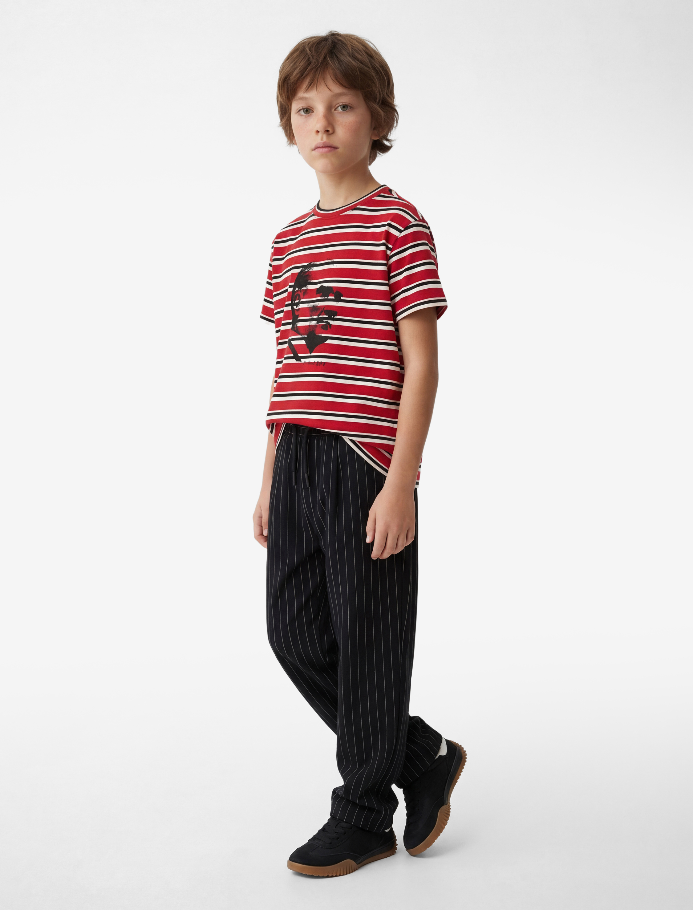  Erkek Çocuk Kısa Kollu Bisiklet Yaka Çizgili Atatürk Baskılı Tişört