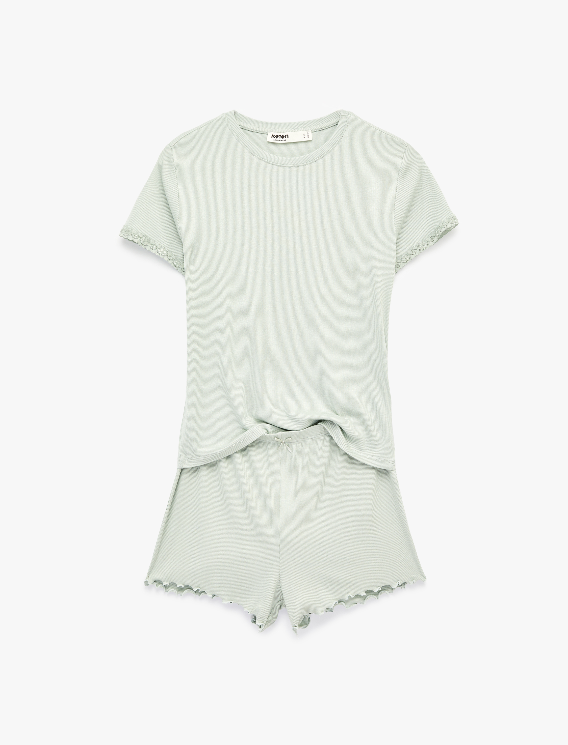   Kısa Kollu Bisiklet Yaka Şortlu Pijama Takımı