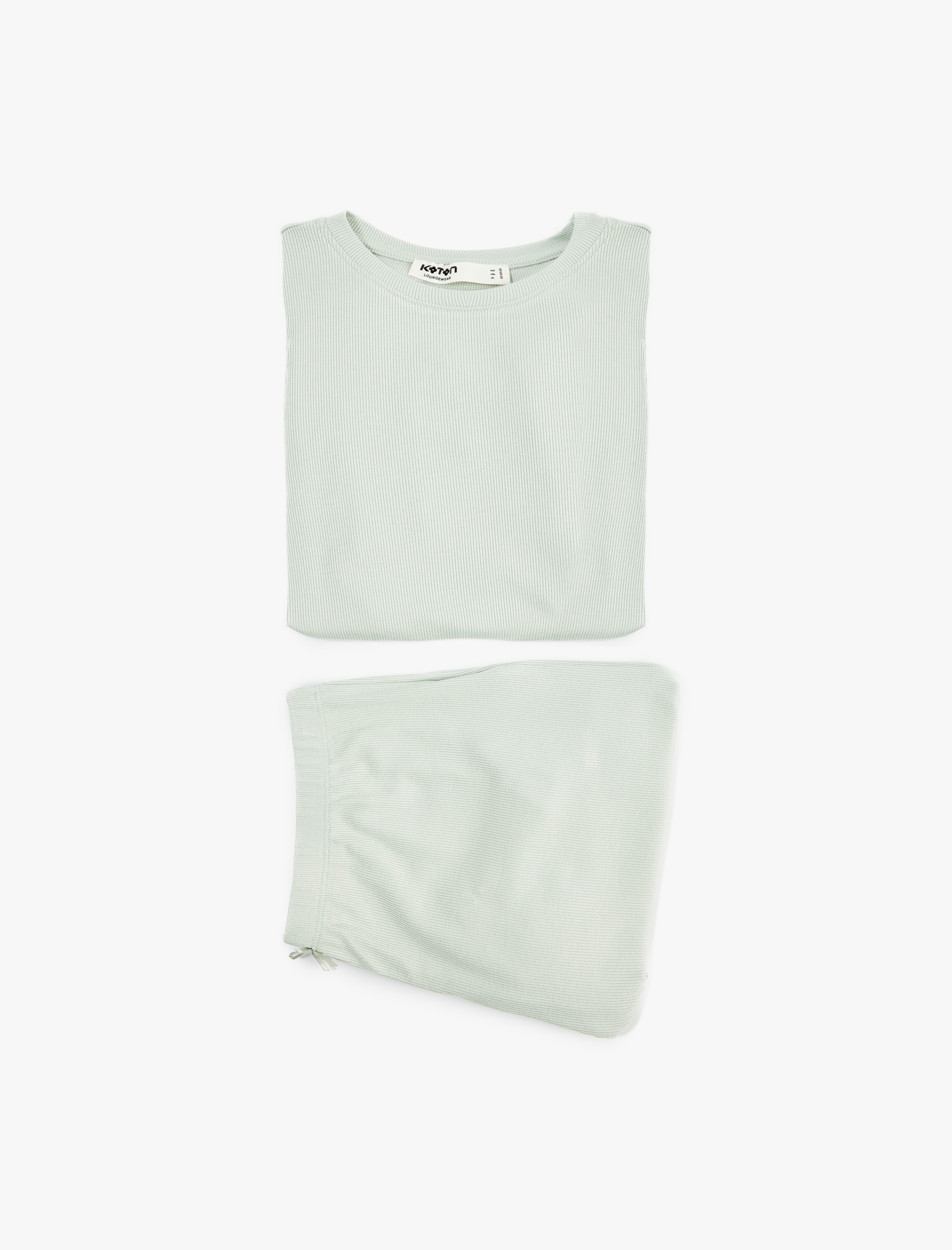   Kısa Kollu Bisiklet Yaka Şortlu Pijama Takımı