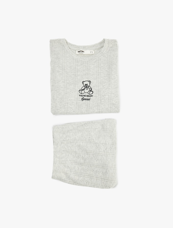  Kısa Kollu Bisiklet Yaka Ayıcık Detaylı Şortlu Pijama Takımı