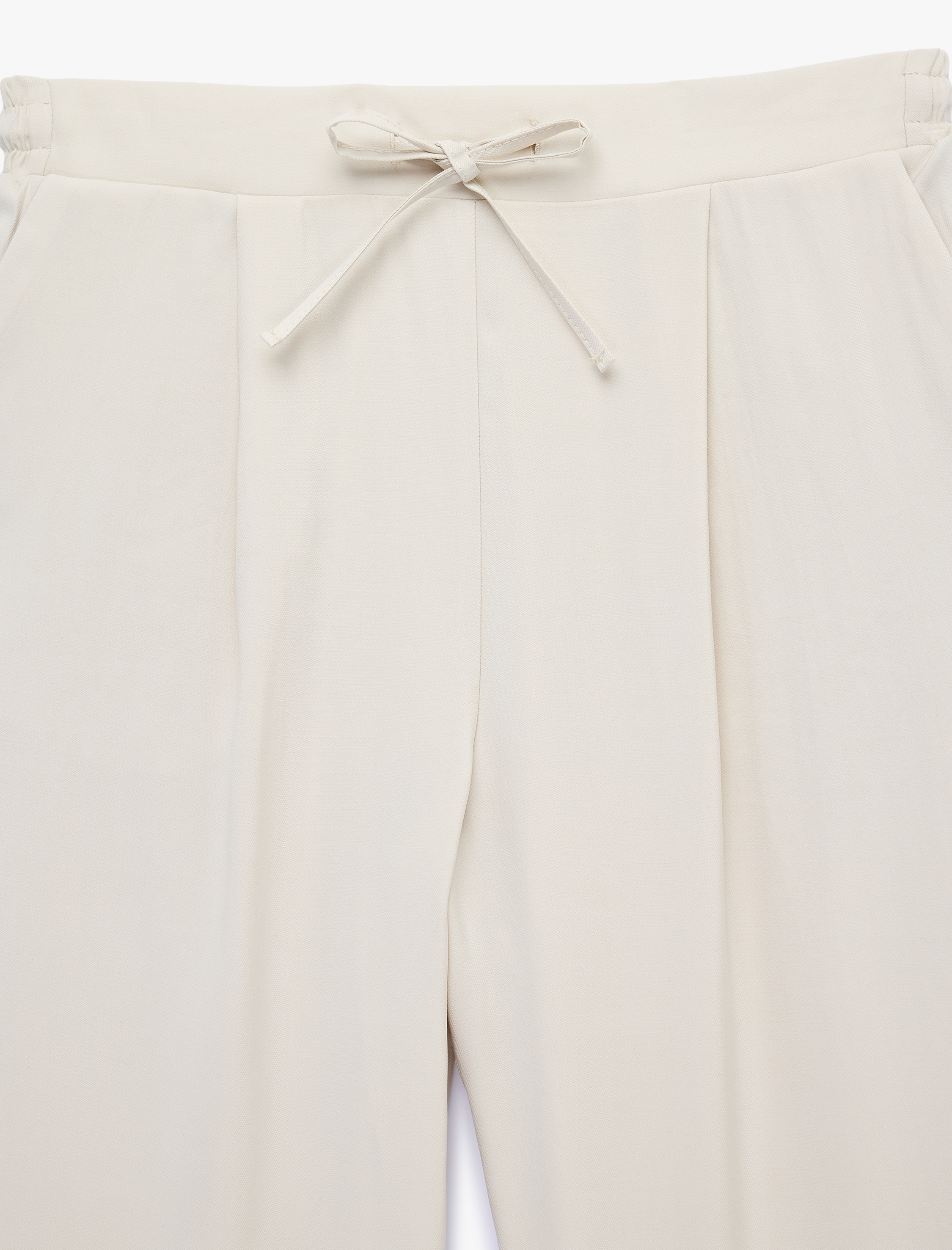   Rahat Kalıp Fiyonklu Bağcıklı Yüksek Bel Viskon Jogger Pantolon