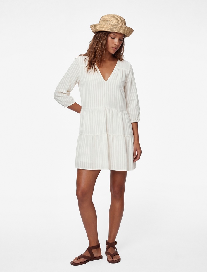  Pamuklu Rahat Kalıp Uzun Kollu V Yaka Kısa Plaj Elbisesi